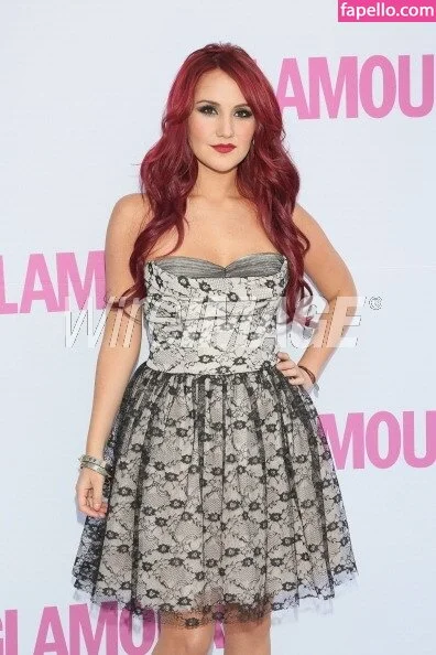 Dulce Maria Onlyfans Photo Gallery 