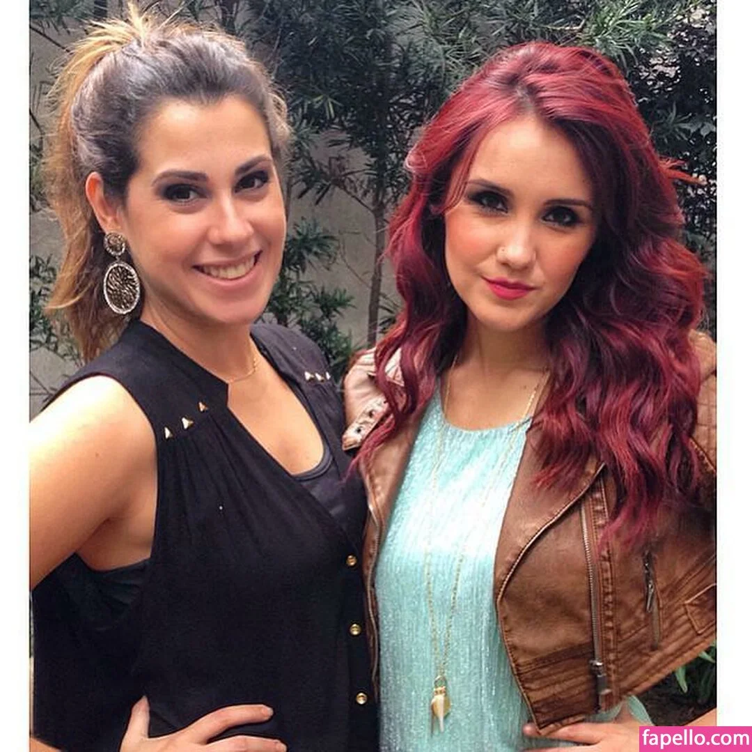 Dulce Maria Onlyfans Photo Gallery 