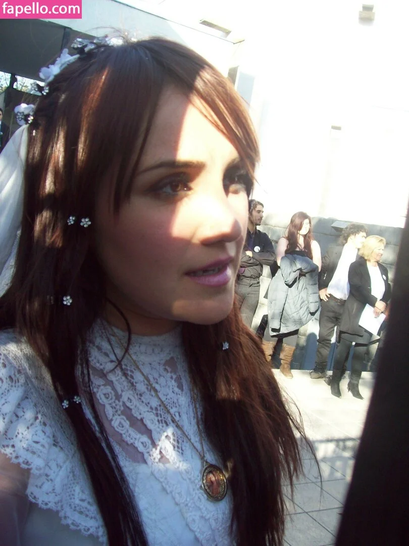 Dulce Maria Onlyfans Photo Gallery 