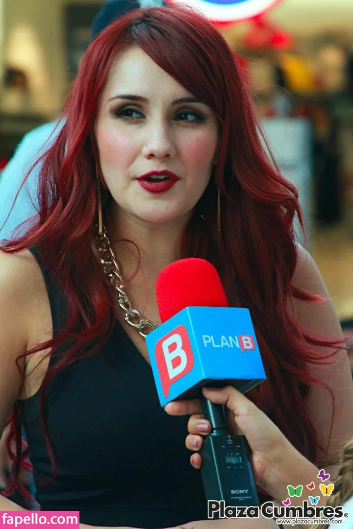 Dulce Maria Onlyfans Photo Gallery 