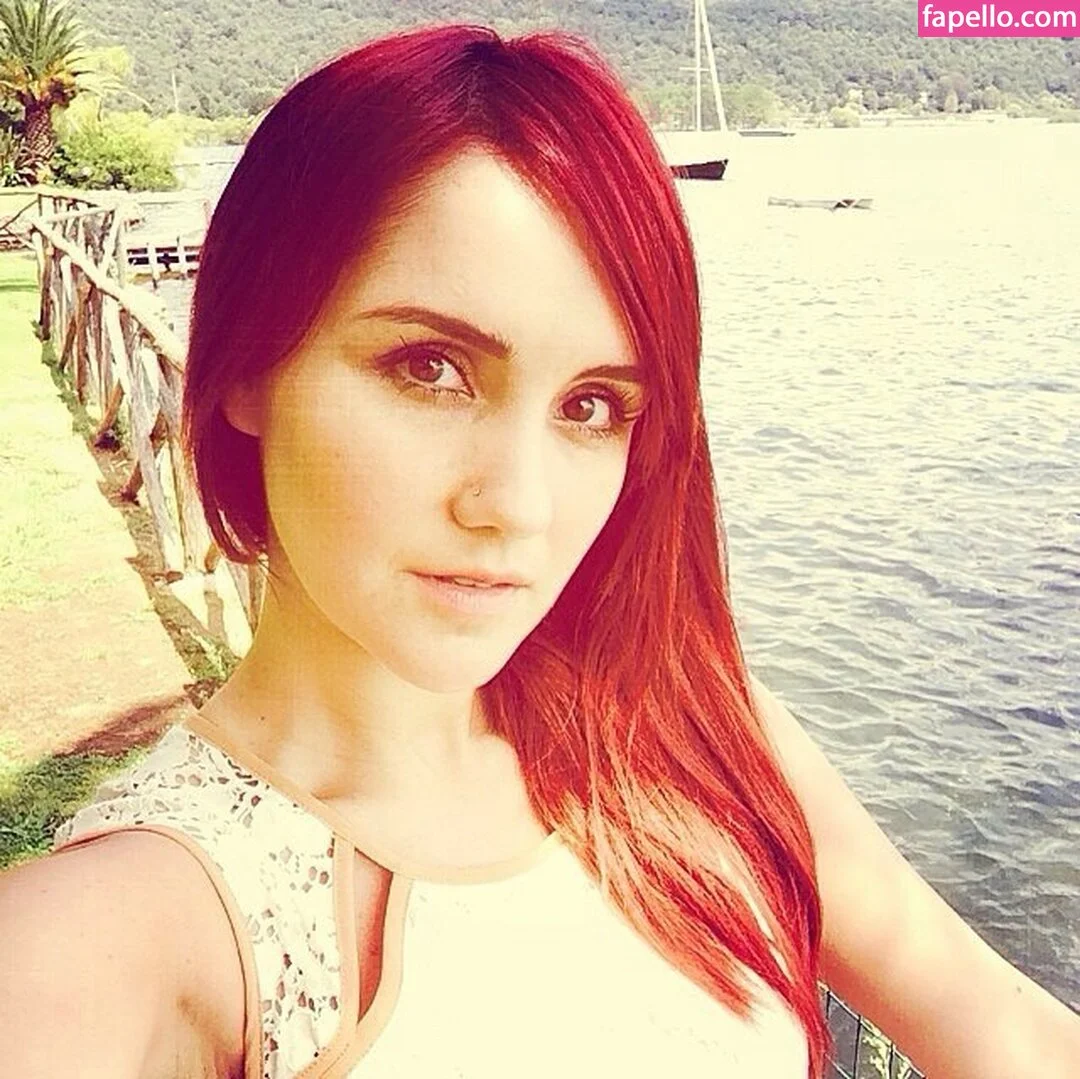 Dulce Maria Onlyfans Photo Gallery 