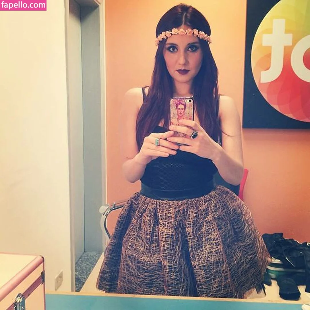 Dulce Maria Onlyfans Photo Gallery 