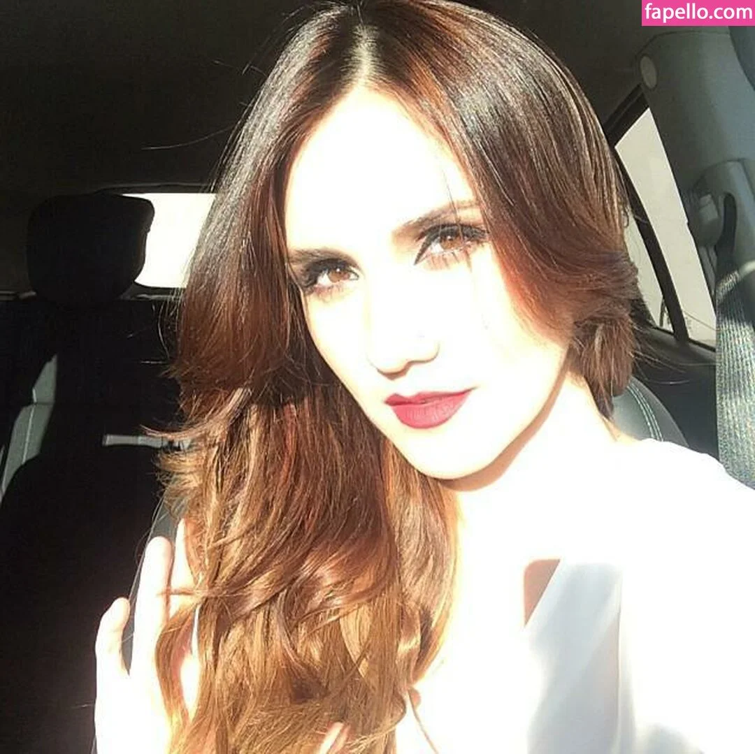 Dulce Maria Onlyfans Photo Gallery 