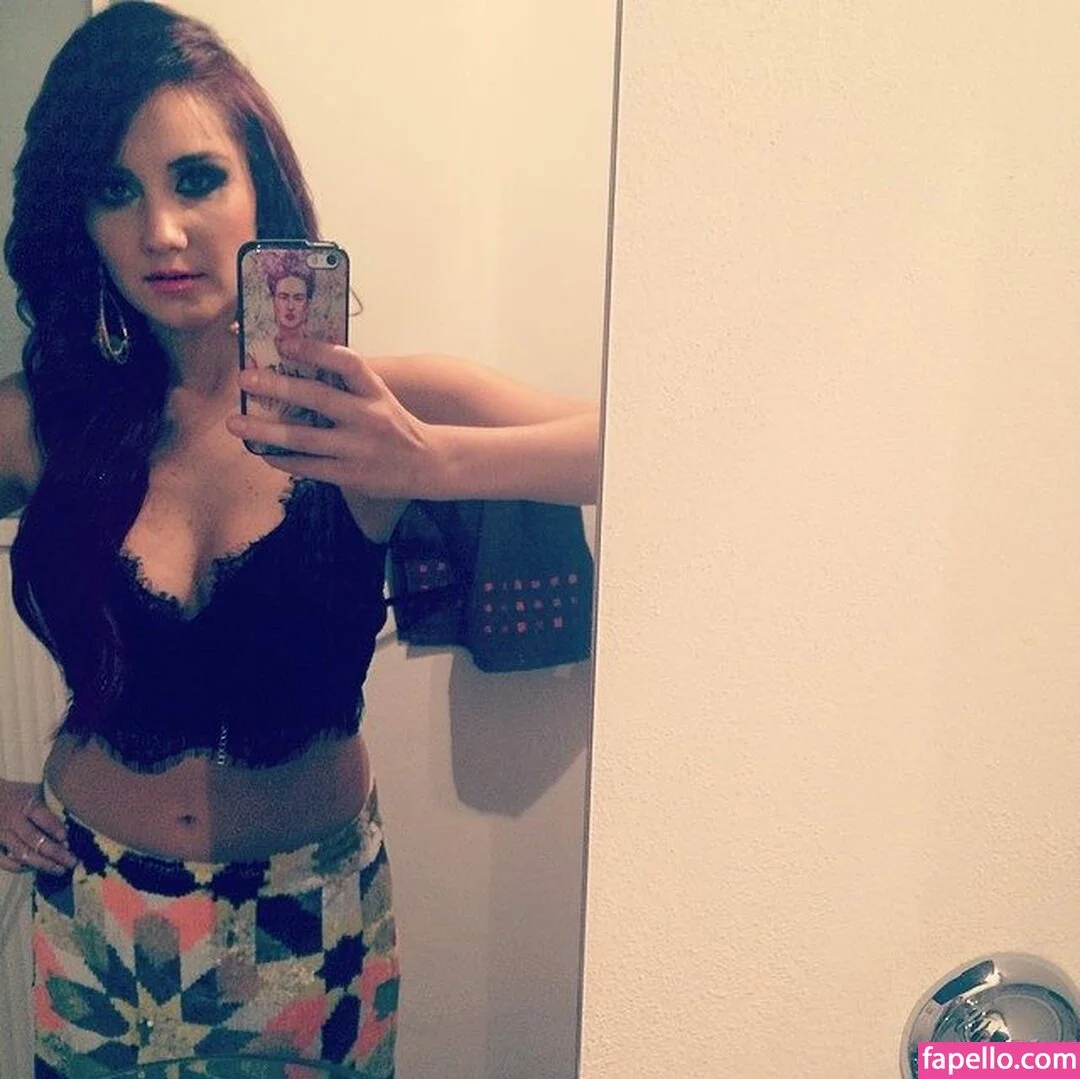 Dulce Maria Onlyfans Photo Gallery 