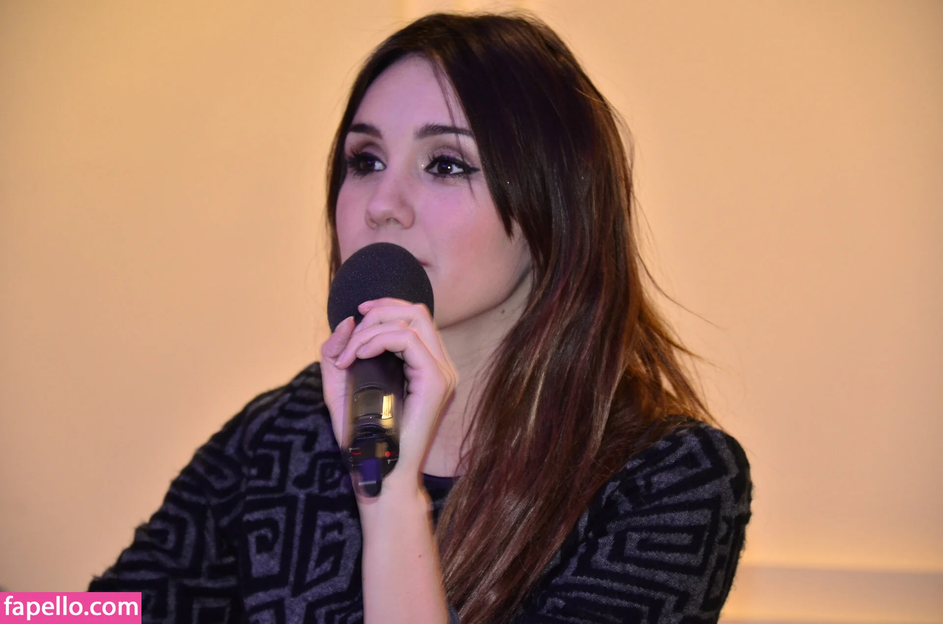 Dulce Maria Onlyfans Photo Gallery 