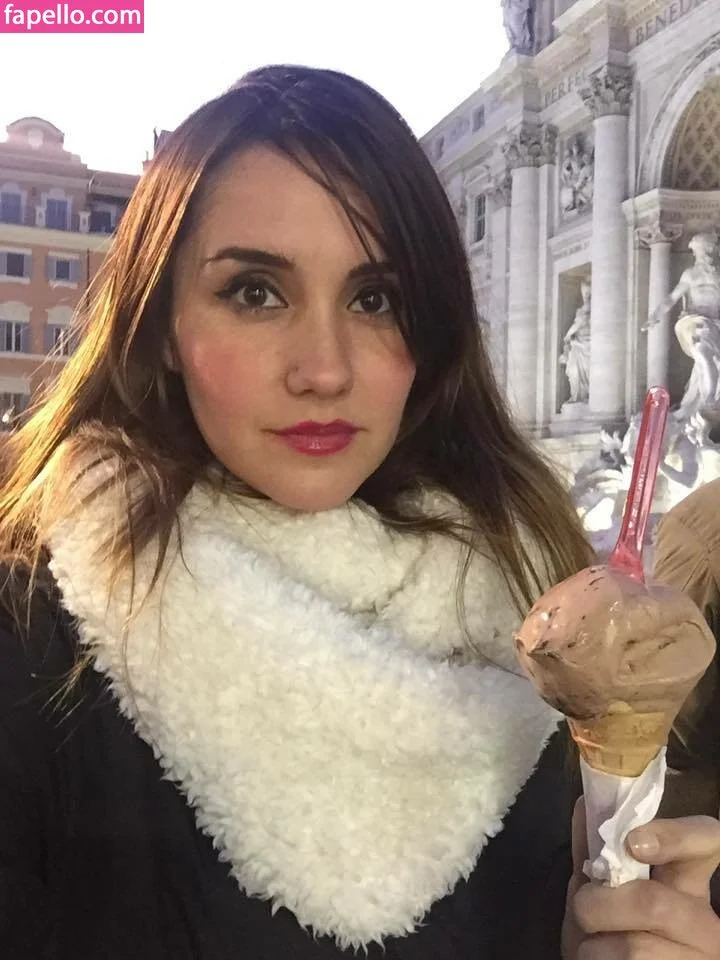 Dulce Maria Onlyfans Photo Gallery 