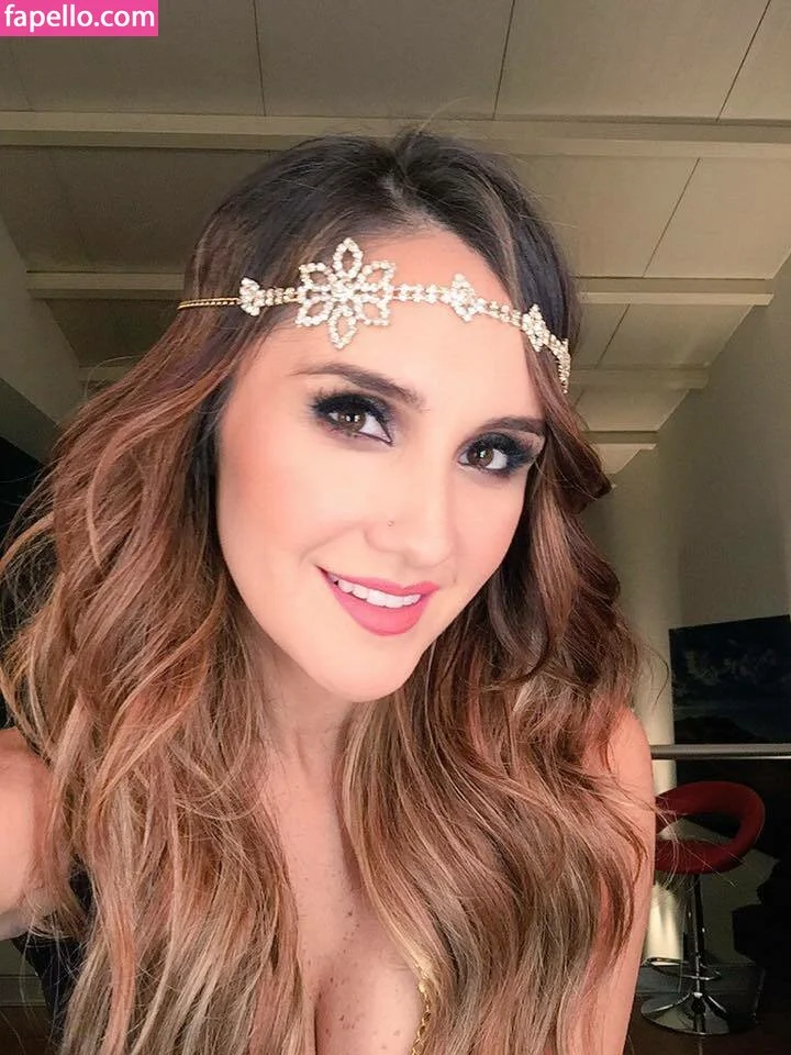 Dulce Maria Onlyfans Photo Gallery 