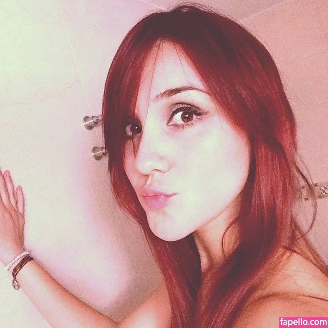 Dulce Maria Onlyfans Photo Gallery 