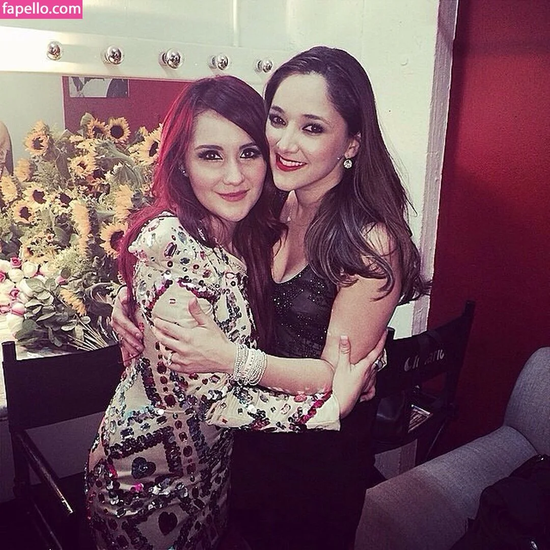 Dulce Maria Onlyfans Photo Gallery 