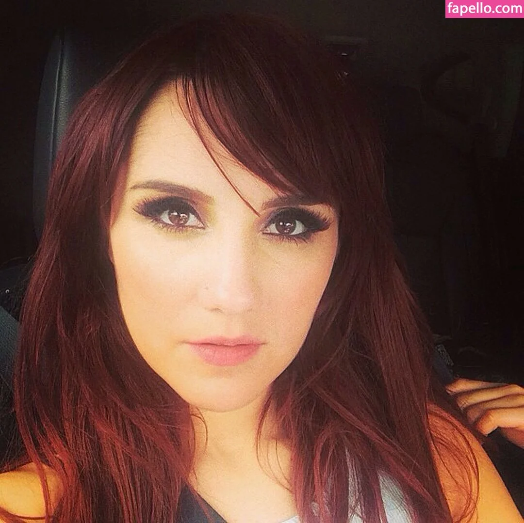 Dulce Maria Onlyfans Photo Gallery 