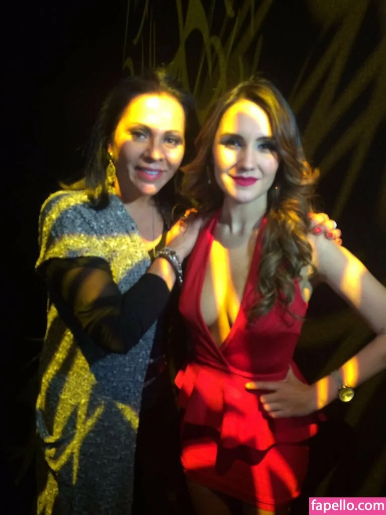 Dulce Maria Onlyfans Photo Gallery 