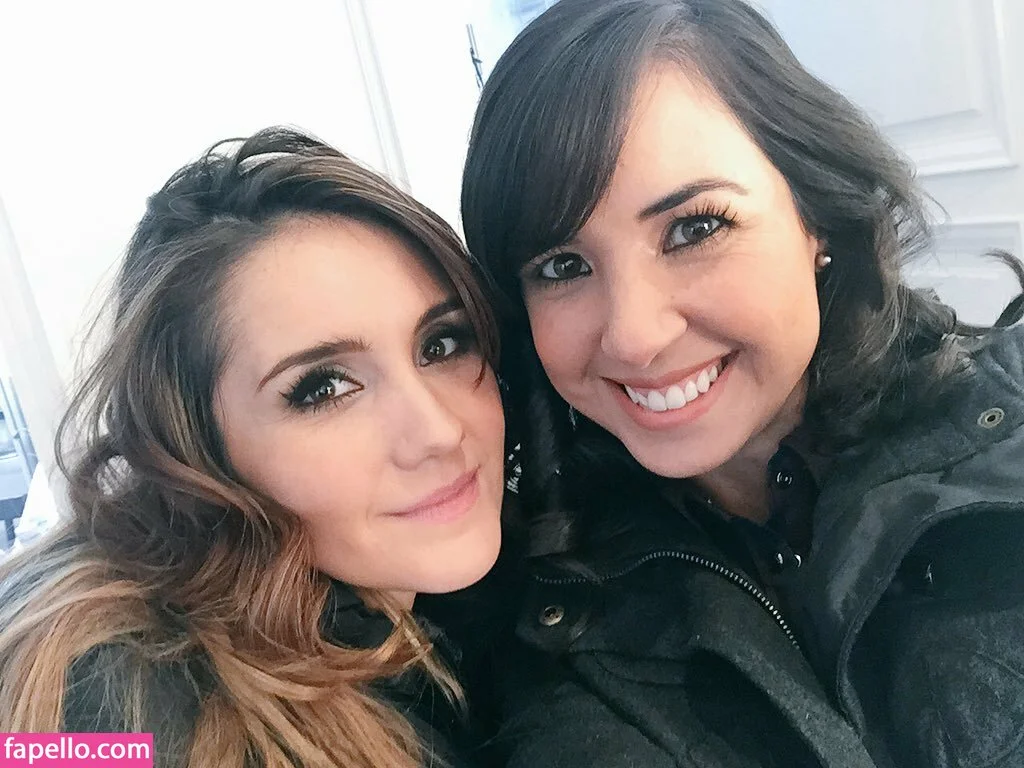 Dulce Maria Onlyfans Photo Gallery 