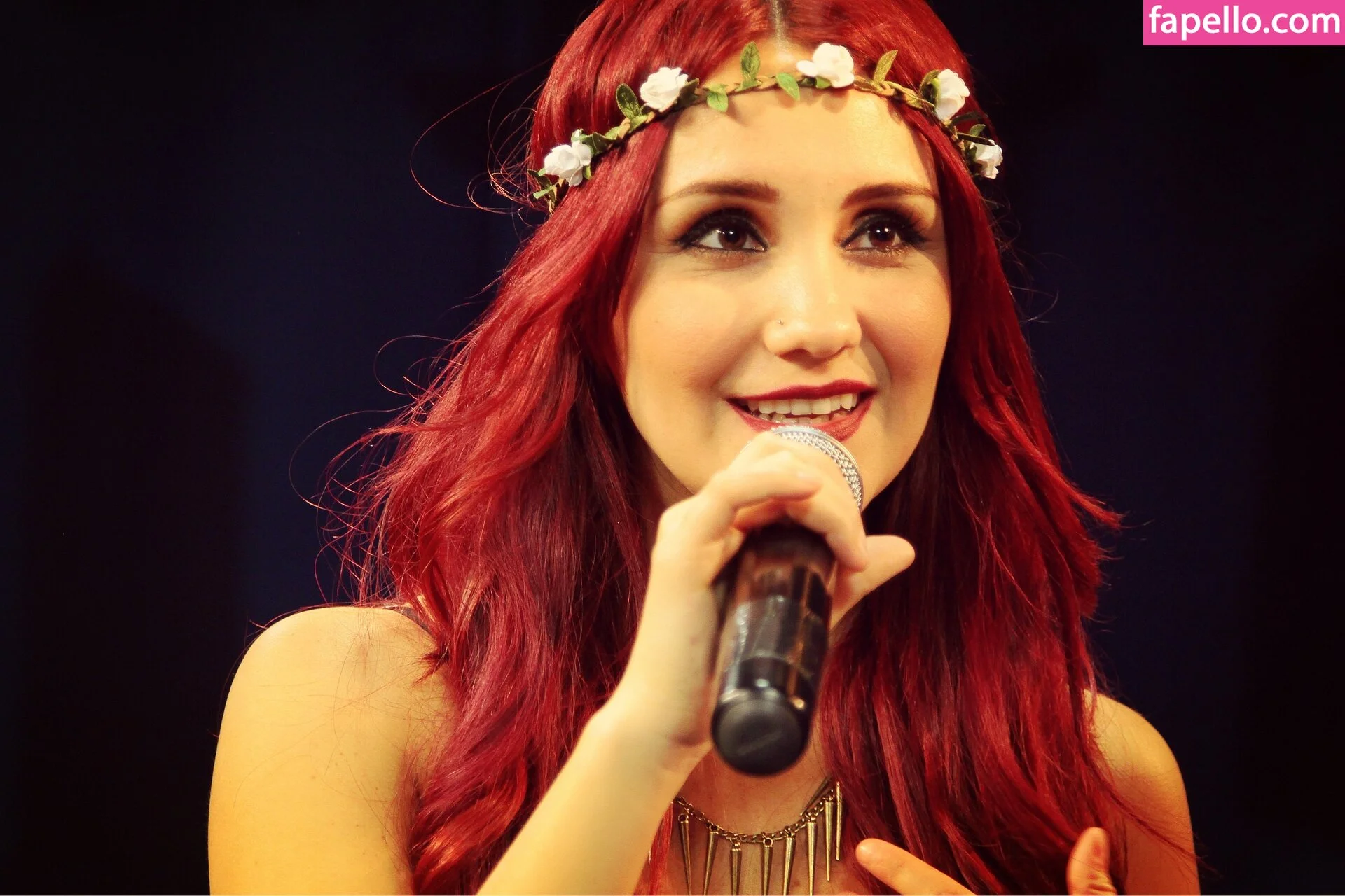 Dulce Maria Onlyfans Photo Gallery 