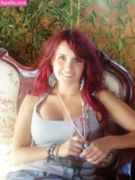Dulce Maria Onlyfans Photo Gallery 
