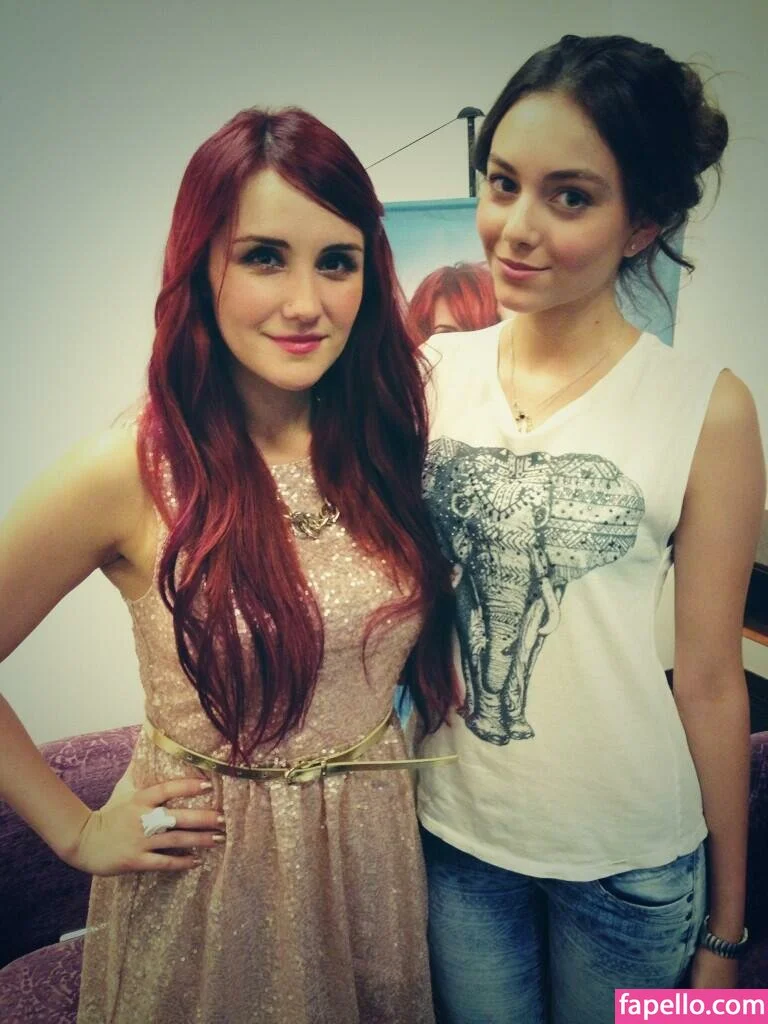 Dulce Maria Onlyfans Photo Gallery 
