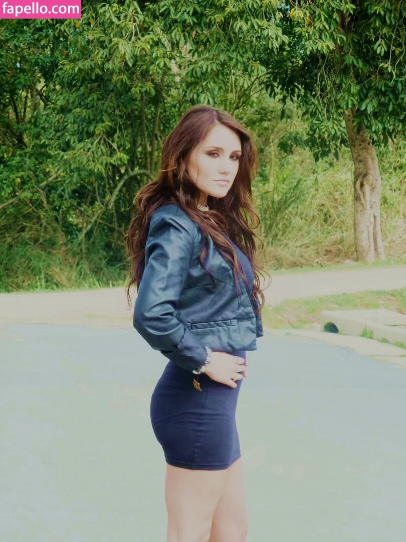 Dulce Maria Onlyfans Photo Gallery 