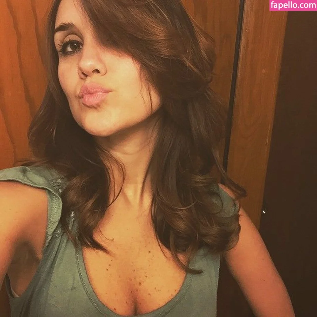Dulce Maria Onlyfans Photo Gallery 
