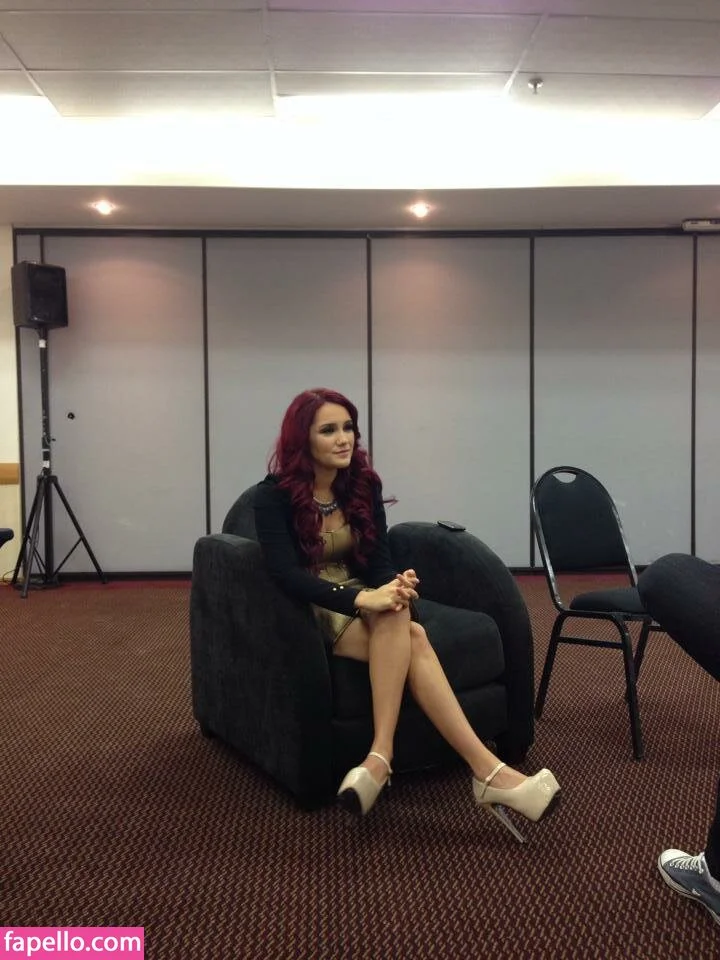 Dulce Maria Onlyfans Photo Gallery 