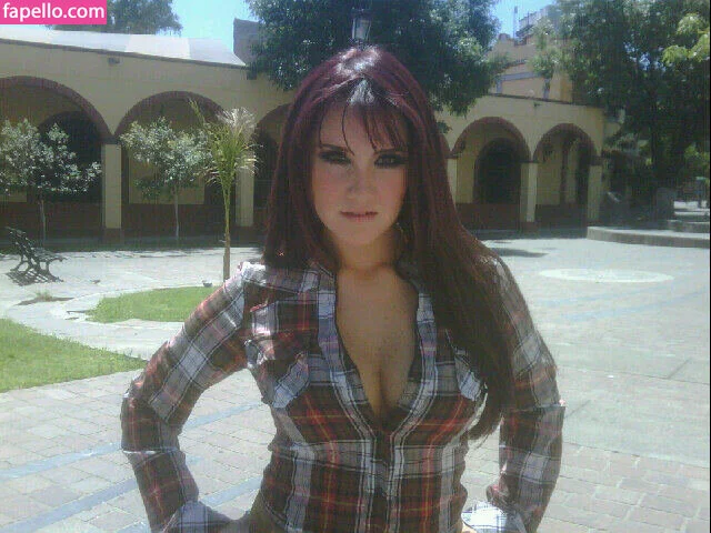 Dulce Maria Onlyfans Photo Gallery 