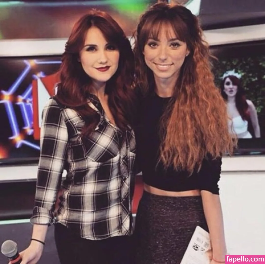 Dulce Maria Onlyfans Photo Gallery 