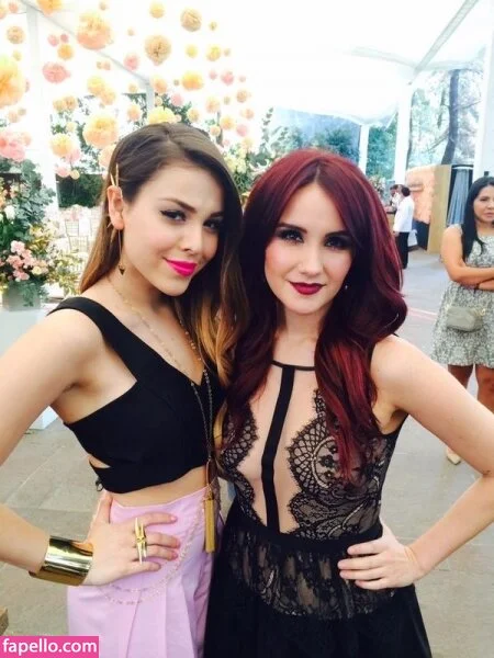 Dulce Maria Onlyfans Photo Gallery 