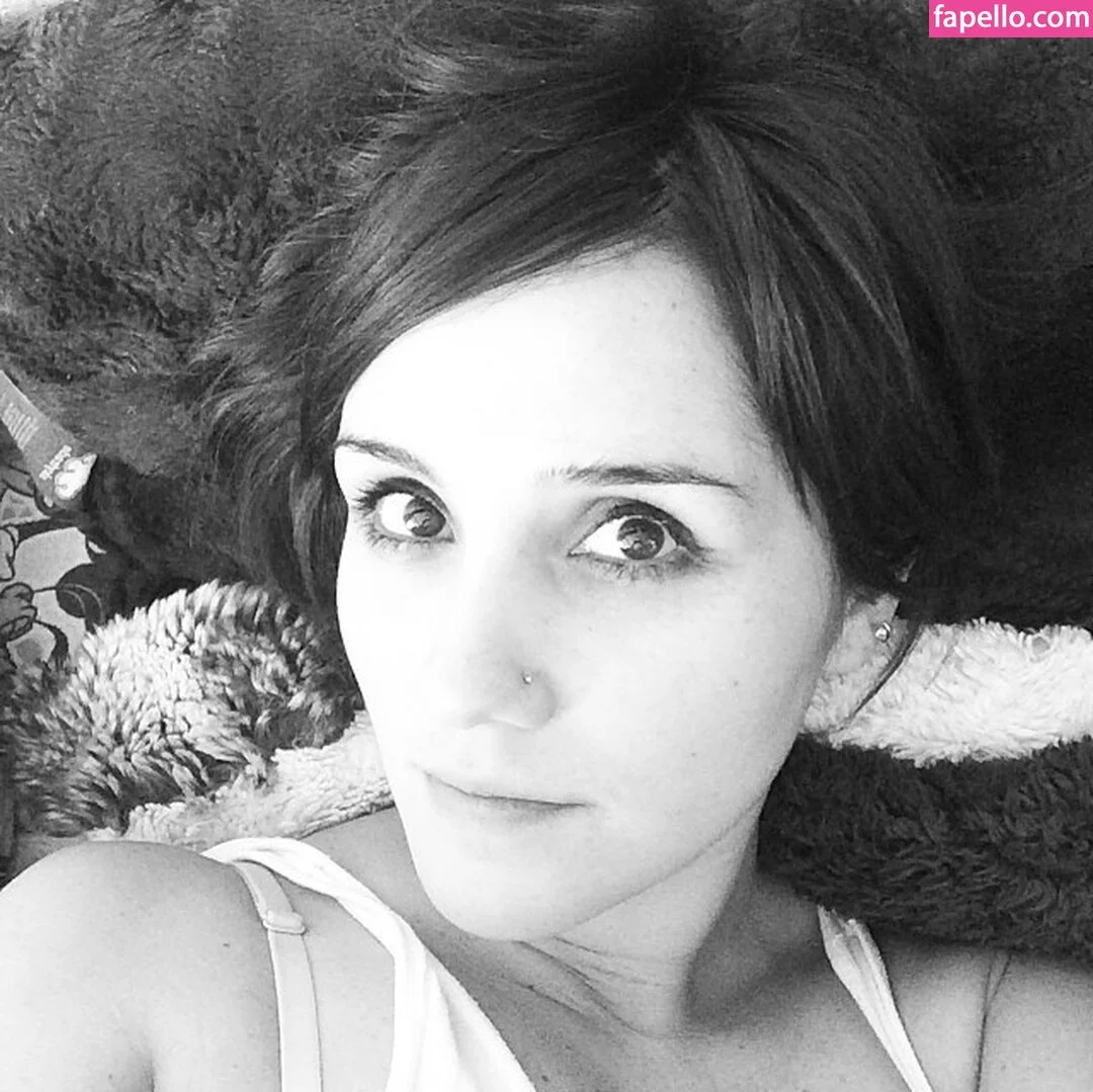 Dulce Maria Onlyfans Photo Gallery 