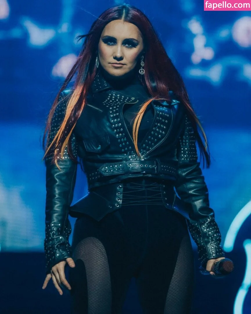 Dulce Maria Onlyfans Photo Gallery 