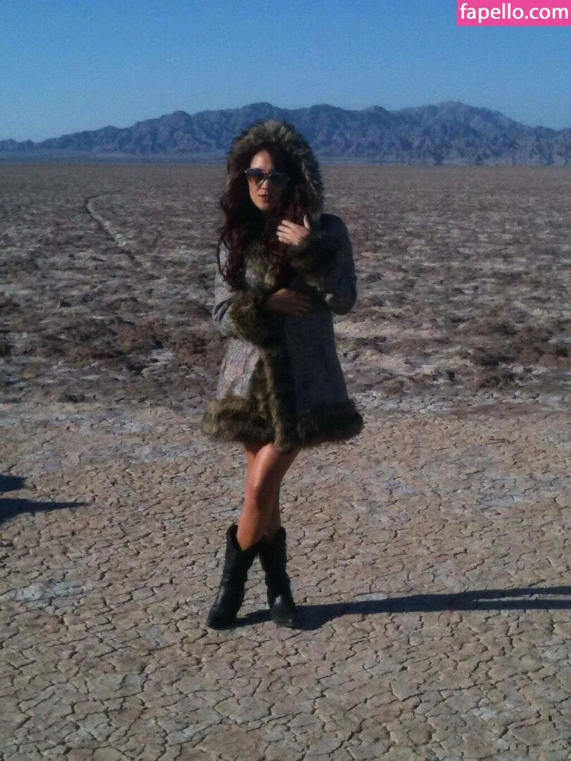 Dulce Maria Onlyfans Photo Gallery 