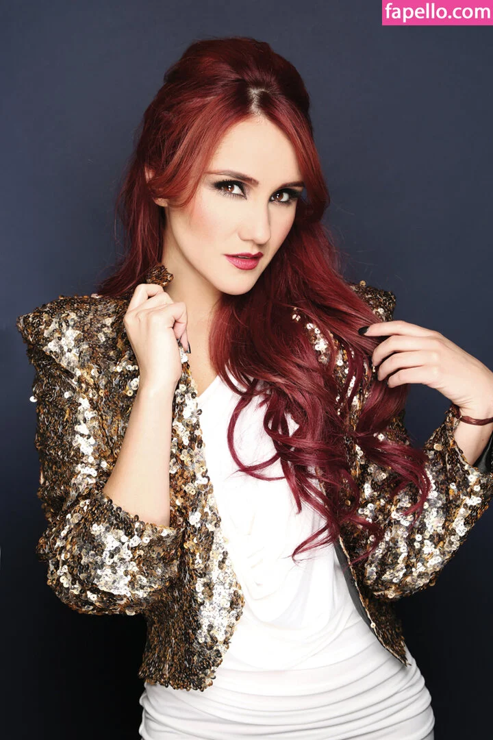 Dulce Maria Onlyfans Photo Gallery 
