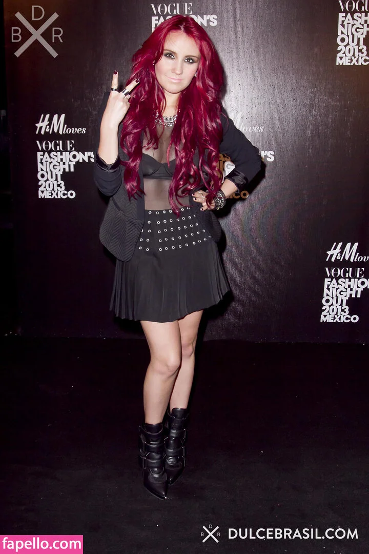 Dulce Maria Onlyfans Photo Gallery 