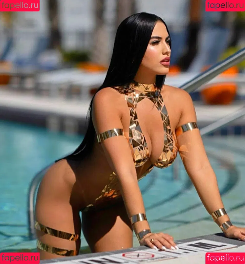 Melany Fernandez Onlyfans Photo Gallery 