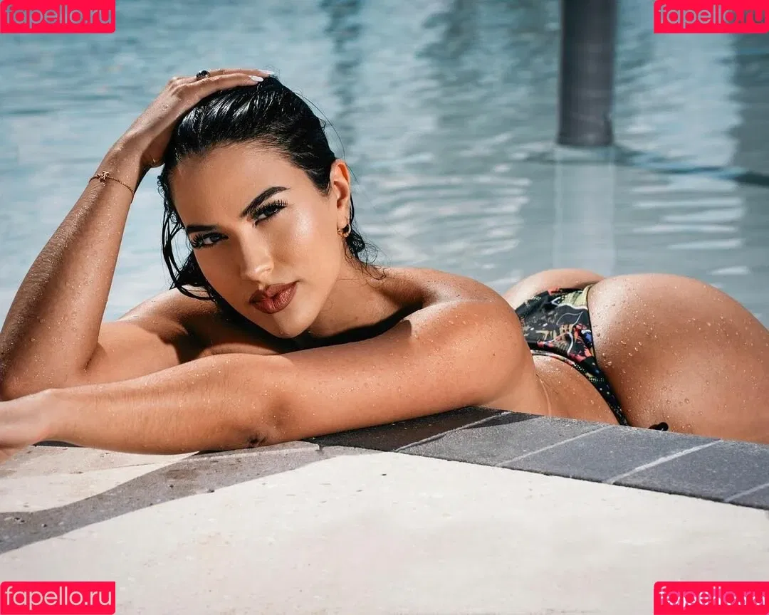 Melany Fernandez Onlyfans Photo Gallery 