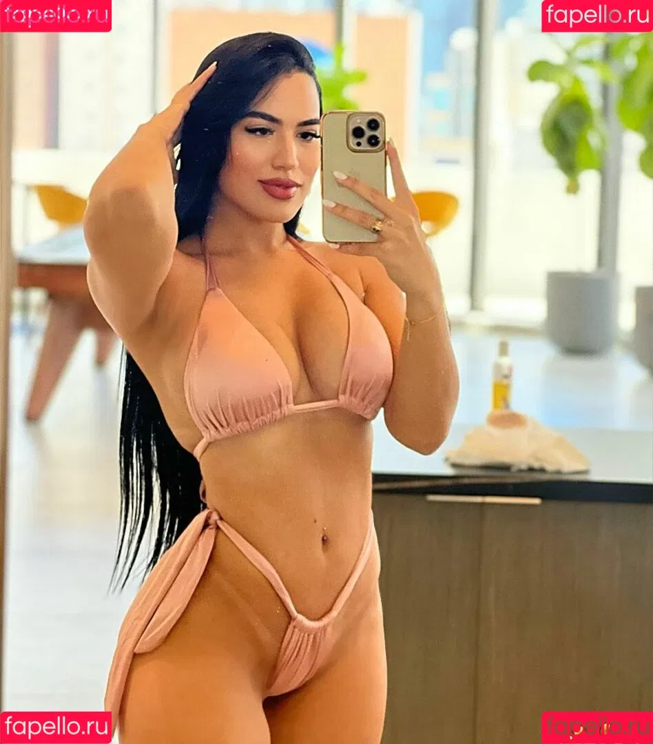 Melany Fernandez Onlyfans Photo Gallery 