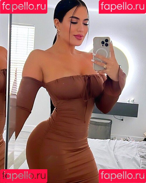 Melany Fernandez Onlyfans Photo Gallery 