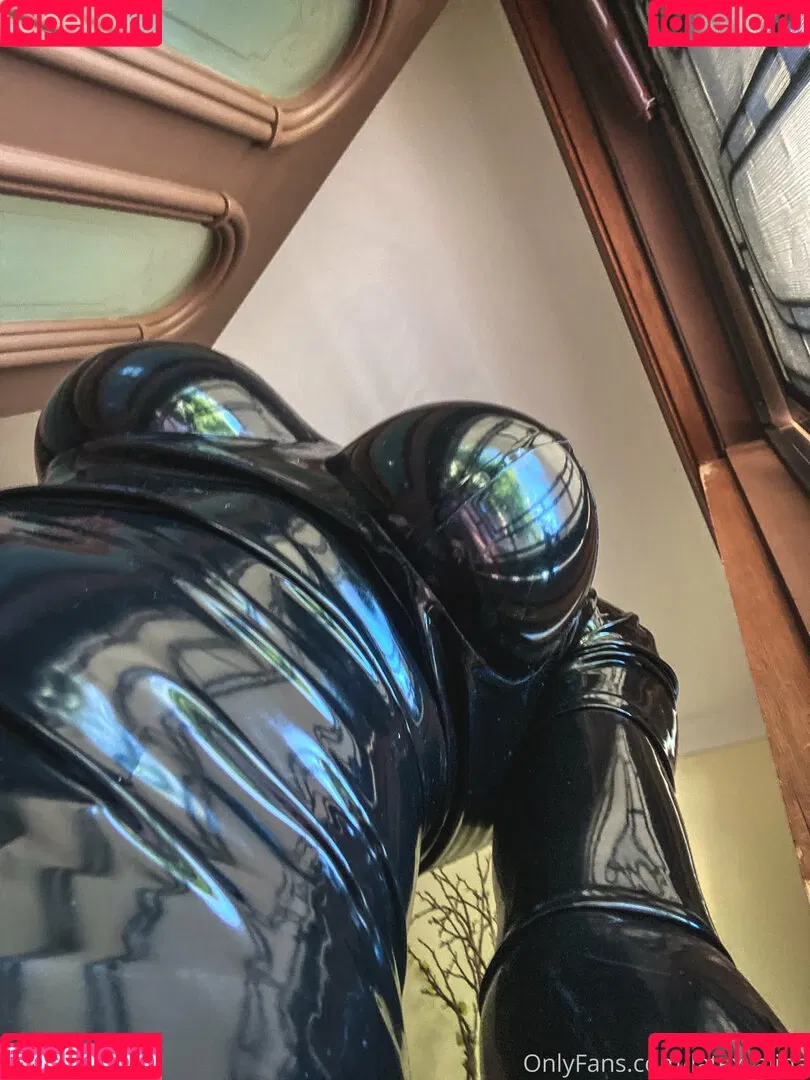 latex_alina Onlyfans Photo Gallery 