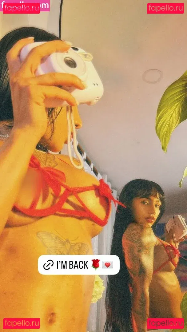 lil_vira Onlyfans Photo Gallery 