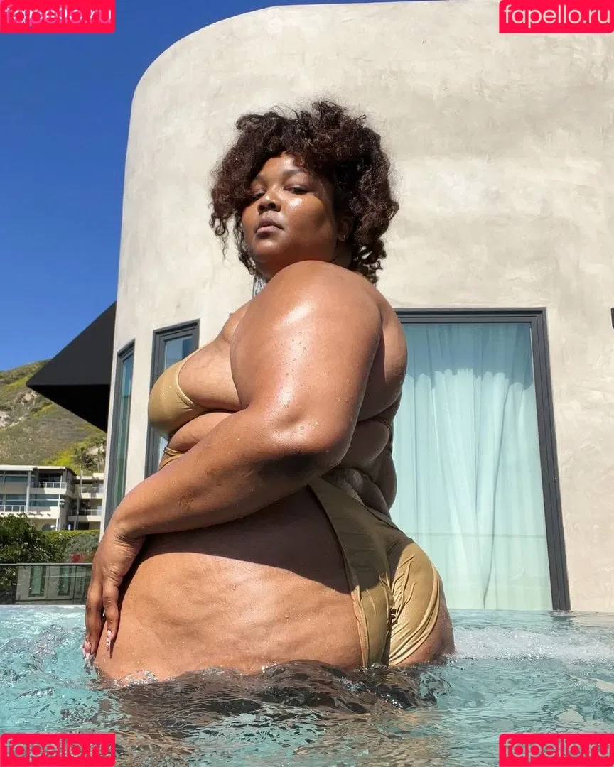 Lizzo Onlyfans Photo Gallery 