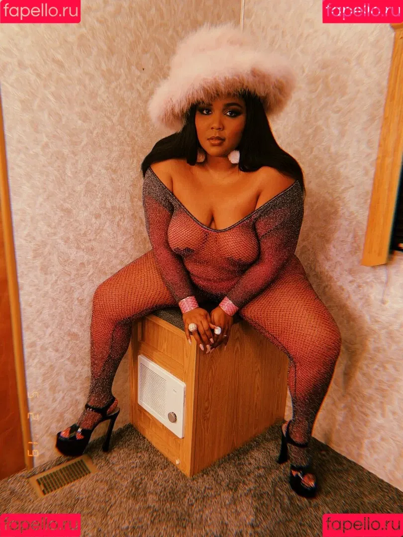 Lizzo Onlyfans Photo Gallery 