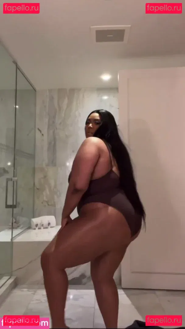 Lizzo Onlyfans Photo Gallery 
