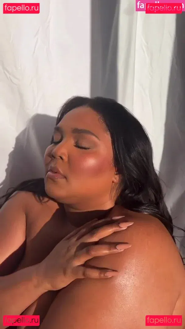 Lizzo Onlyfans Photo Gallery 