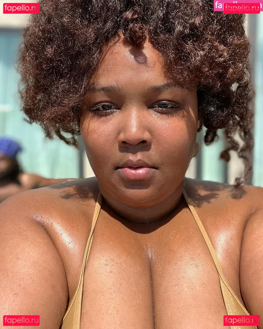 Lizzo Onlyfans Photo Gallery 