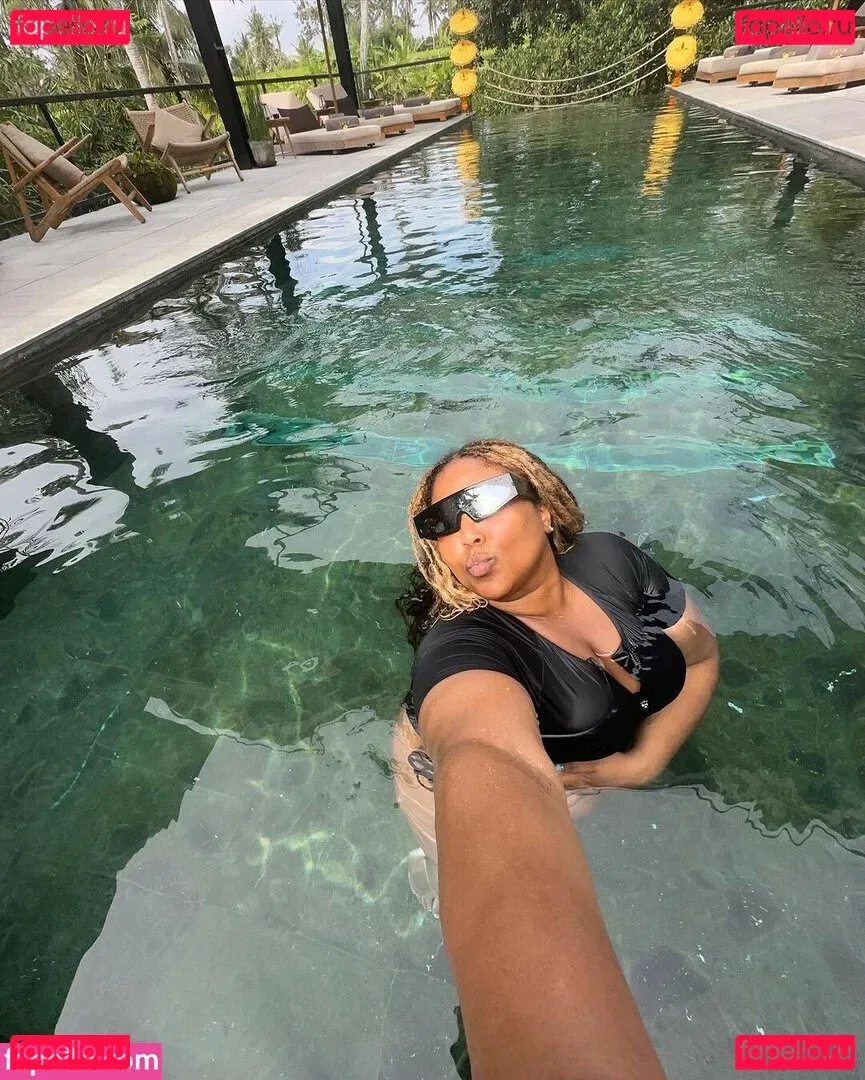 Lizzo Onlyfans Photo Gallery 