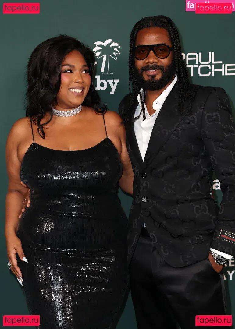 Lizzo Onlyfans Photo Gallery 