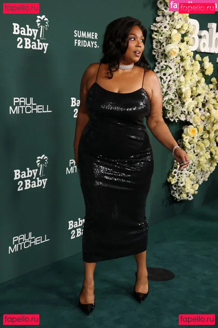 Lizzo Onlyfans Photo Gallery 