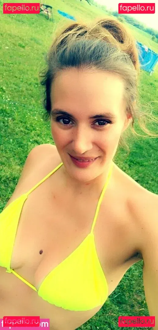 dezerai Onlyfans Photo Gallery 