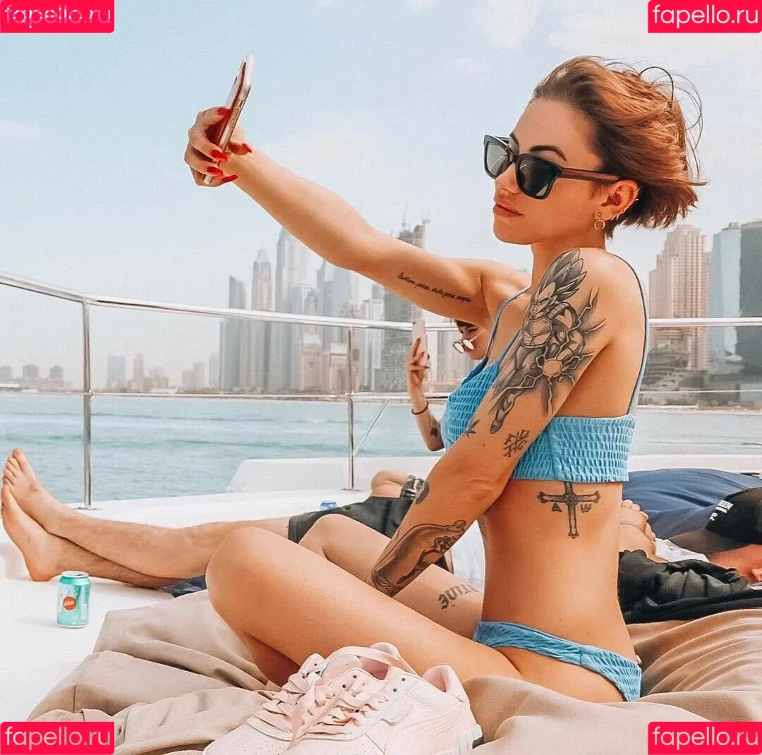 Gaelle Garcia Diaz Onlyfans Photo Gallery 