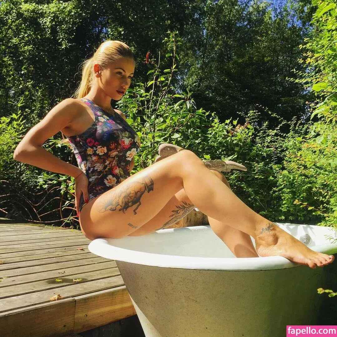 Gaelle Garcia Diaz Onlyfans Photo Gallery 