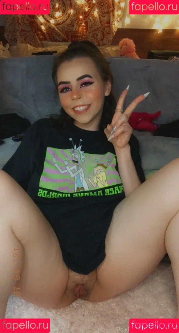 Lenaaabby Onlyfans Photo Gallery 