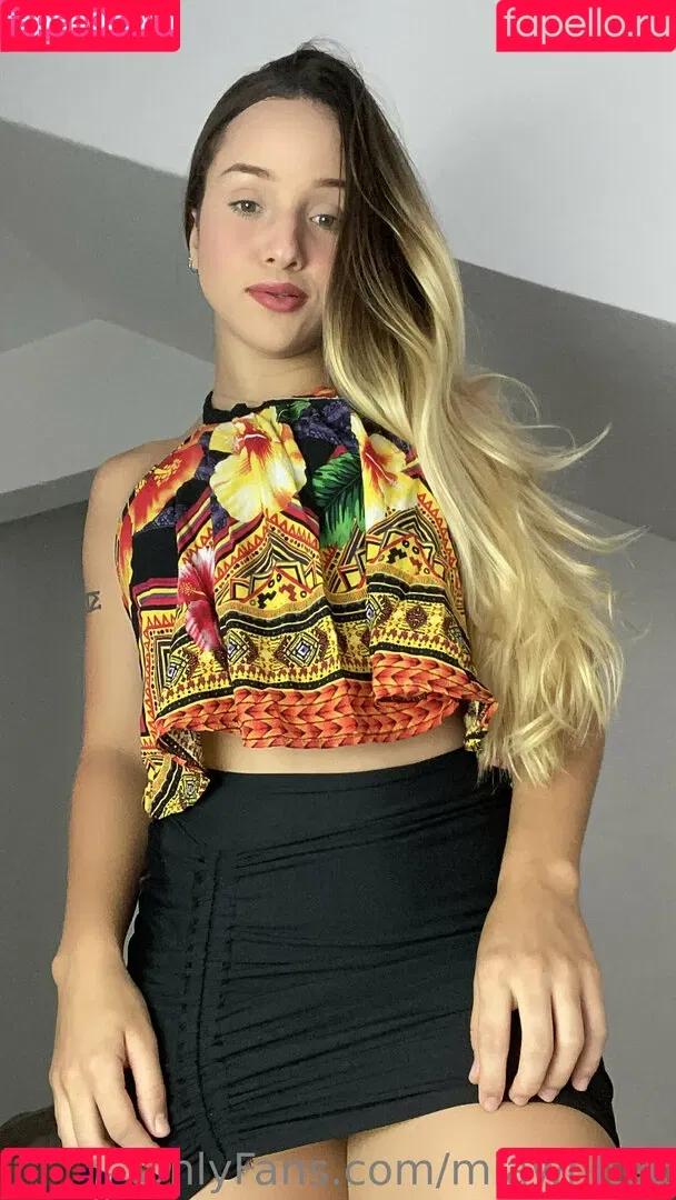 miawhitez Onlyfans Photo Gallery 