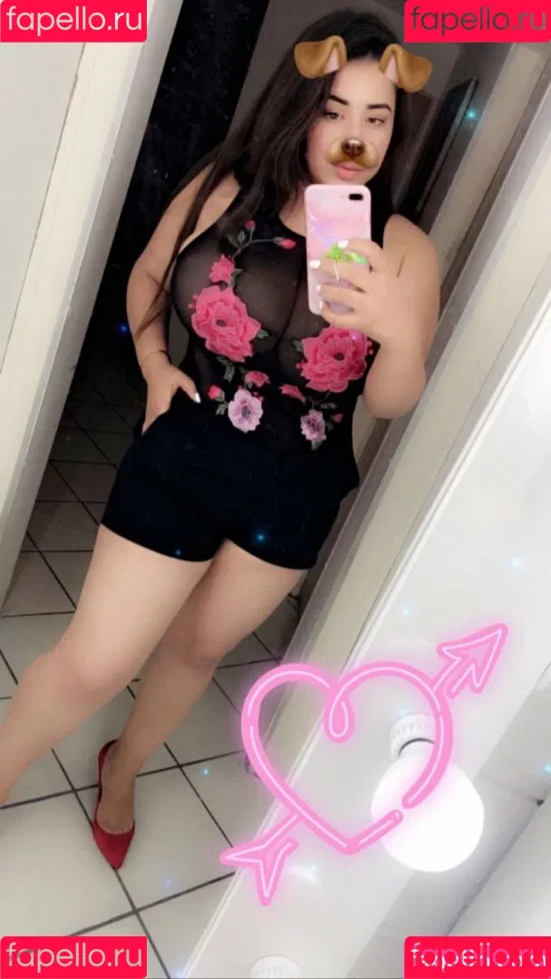 Jazmin Gurrola Onlyfans Photo Gallery 